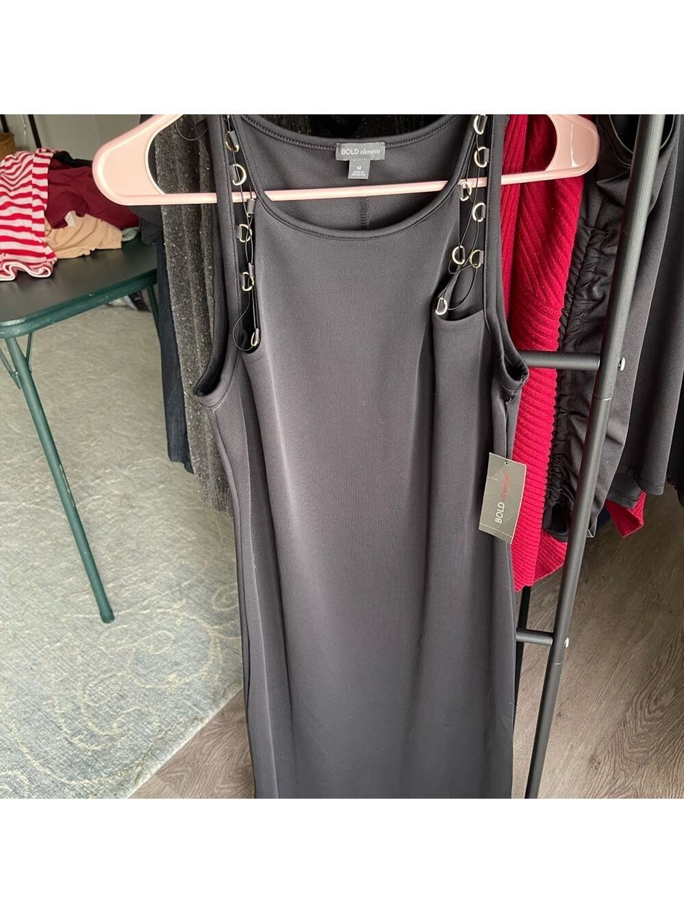 BOLD elements Sleek Black Midi Dress